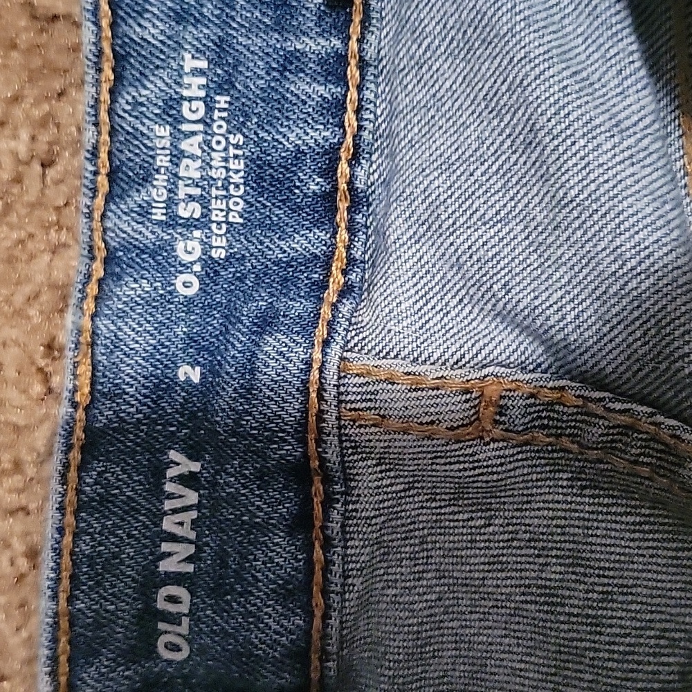 Women's Old Navy high-rise OG straight distressed jeans size 2 - Picture 2 of 6